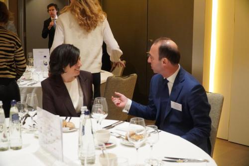 Almuerzo-debate-Ana-Gallego